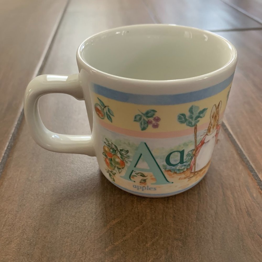 Vintage Peter Rabbit 'ABC' Easter Wedgwood Mug 1997